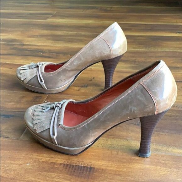 𝅺CHARLES by Charles David Tassel Fringe Heels Shoes - Picture 3 of 8